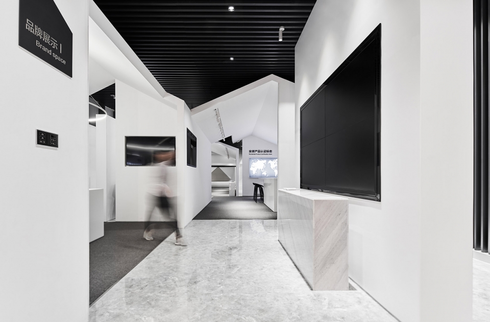 高科技服務企業展廳裝修設計全景