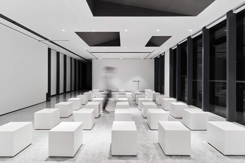 企業展廳裝修 展廳演播互動區