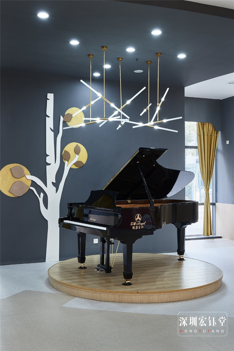 簡(jiǎn)約大氣的貝貝樹幼兒園裝修設(shè)計(jì)圖