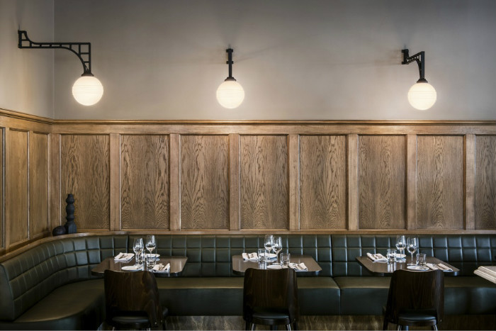 復(fù)古懷舊風(fēng)牛排餐廳裝修設(shè)計案例 復(fù)古懷舊風(fēng)牛排餐廳裝修設(shè)計案例