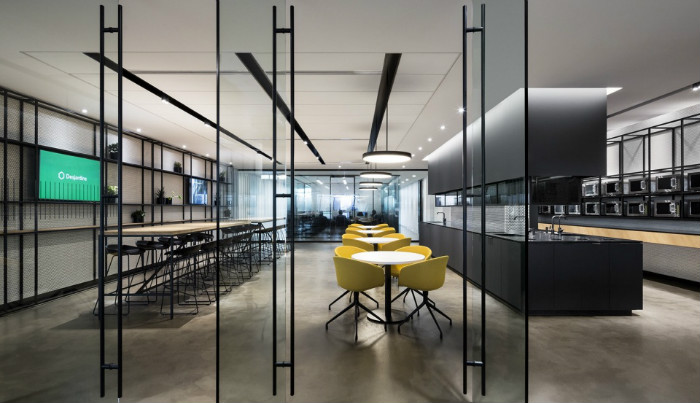 鄭州宏鈺堂分享國外線上服務公司辦公室裝修案例 鄭州宏鈺堂分享國外線上服務公司辦公室裝修案例