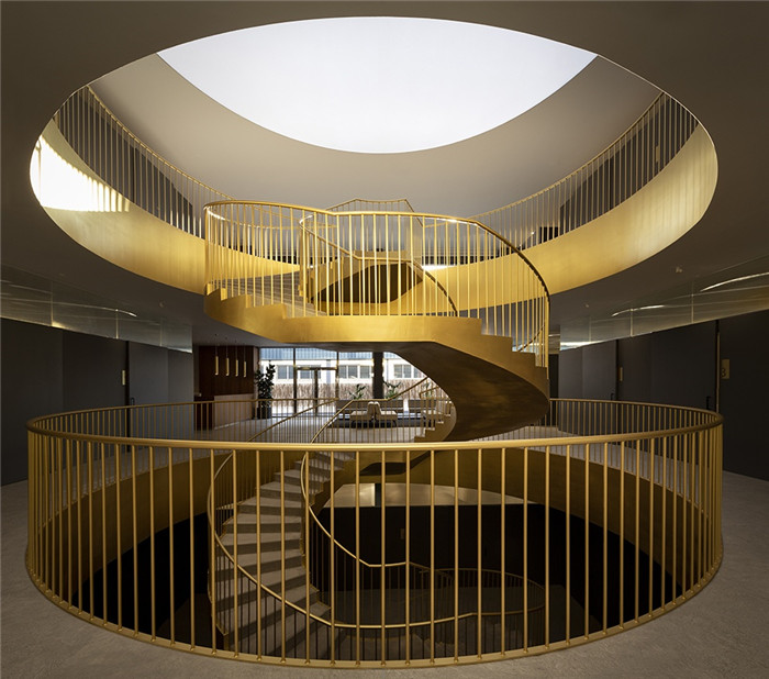 鄭州裝修公司宏鈺堂推薦輕奢夢幻風婚紗店設計方案 鄭州裝修公司宏鈺堂推薦輕奢夢幻風婚紗店設計方案