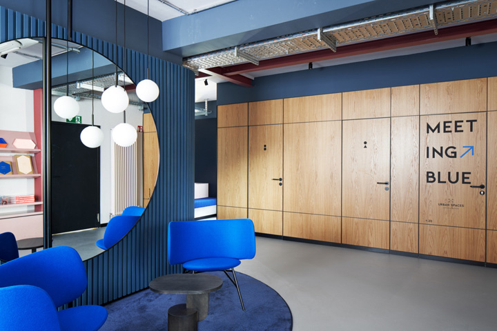 時尚聯(lián)合辦公接待區(qū)設(shè)計方案