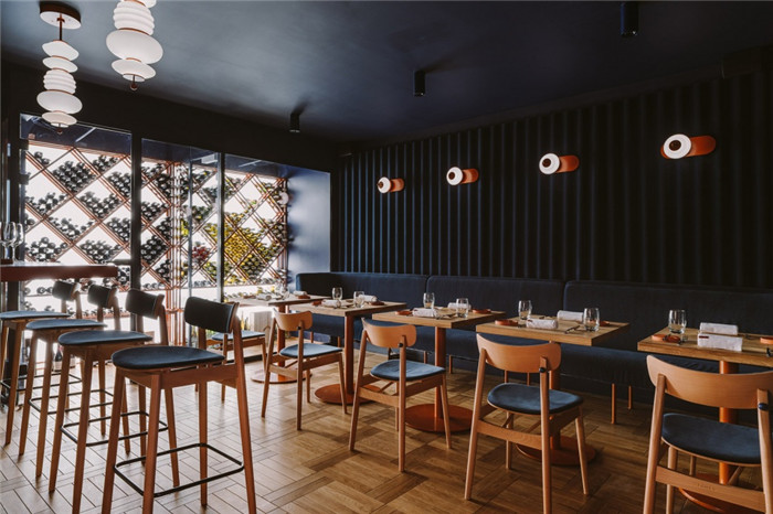 精致西餐廳用餐區裝修設計圖
