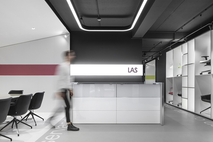 意大利家具品牌Las Mobili辦公室前臺裝修設(shè)計(jì)方案 意大利家具品牌Las Mobili辦公室前臺裝修設(shè)計(jì)方案