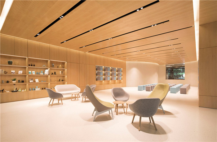 鄭州展廳裝修公司分享蔚來汽車用戶體驗中心裝修設計案例 鄭州展廳裝修公司分享蔚來汽車用戶體驗中心裝修設計案例